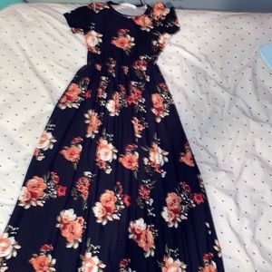 Peyton Bre- Navy flowered long dress
